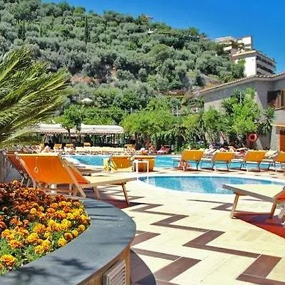 Grand Parco Del Sole Otel 4*