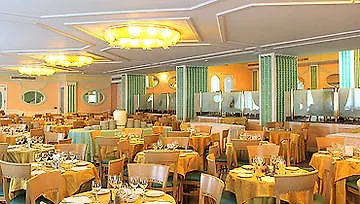Otel Grand Parco Del Sole 4*
