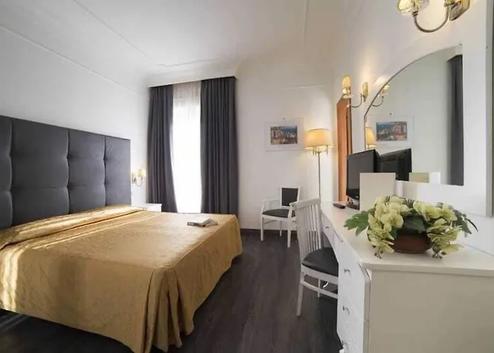Hotel Grand Parco Del Sole