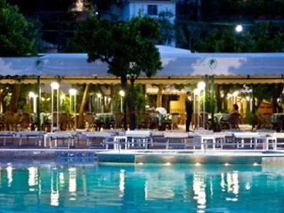 Hotel Grand Parco Del Sole 4*