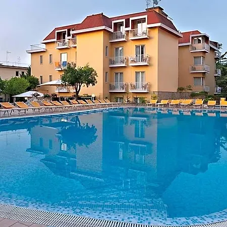 Grand Parco Del Sole 4*