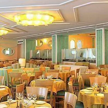 Hotel Grand Parco Del Sole
